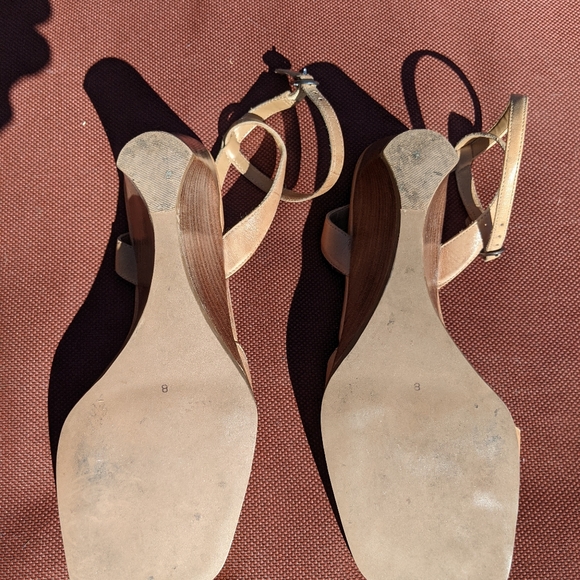 Kenneth Cole Reaction Tan Wedge flat heels Size 8 - Picture 5 of 6